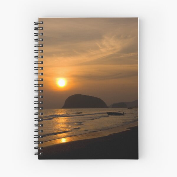 Artikelvorschau, Dawn at Hua Hin Beach entworfen und verkauft von Philip Alexander.