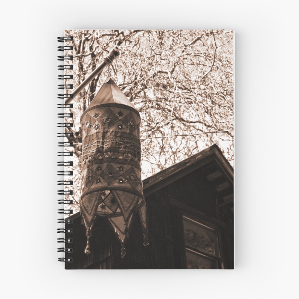 Vista previa del artículo con la obra «Cuaderno de espiral», diseñado y vendido por AVDesign.