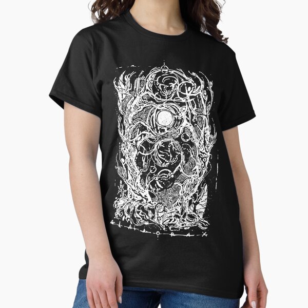 Circled tree Classic T-Shirt