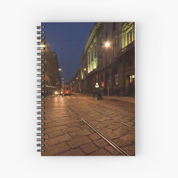 Per le vie di Milano di sera Spiral Notebook
