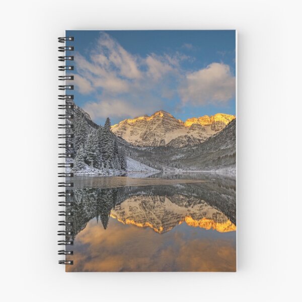 Artikelvorschau, Maroon Bells at Sunrise (Aspen, Colorado) entworfen und verkauft von Brendon Perkins.