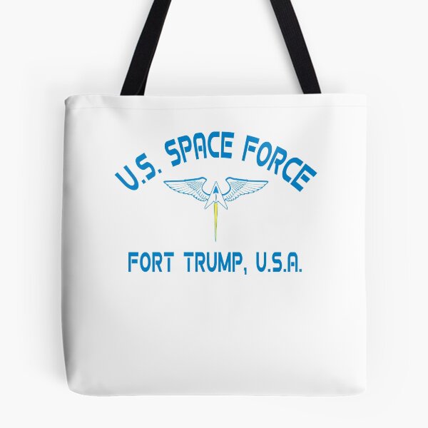 Aperçu de l'œuvre Armée de terre américaine USA ailes galactiques militaires Fort Trump USA bleu créée et vendue par KNUXX Shop.