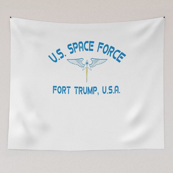 Aperçu de l'œuvre Armée de terre américaine USA ailes galactiques militaires Fort Trump USA bleu créée et vendue par KNUXX Shop.