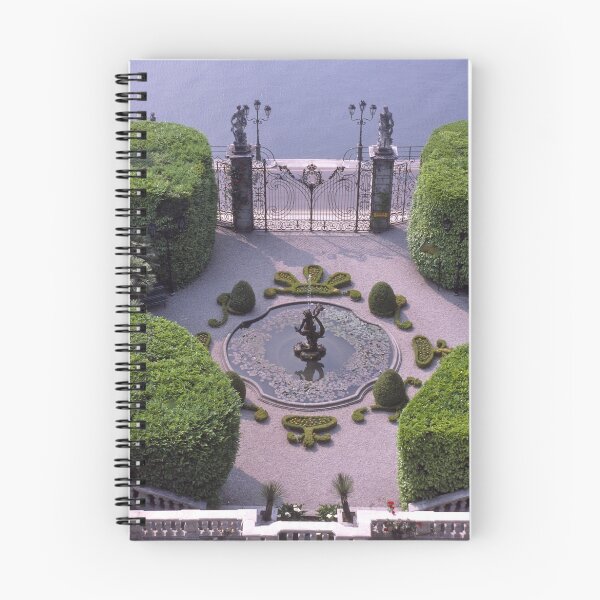 Aperçu de l'œuvre Formal Entrance, garden, Villa Carlotta, Lake Como , Italy. créée et vendue par johnrf.