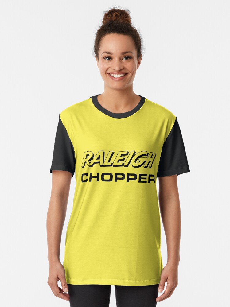 Alternate view of Raleigh Chopper old style logo (as seen above the rear reflector) Graphic T-Shirt