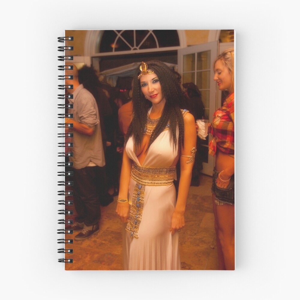 Vista previa del artículo con la obra «Cuaderno de espiral», diseñado y vendido por RBelleque.
