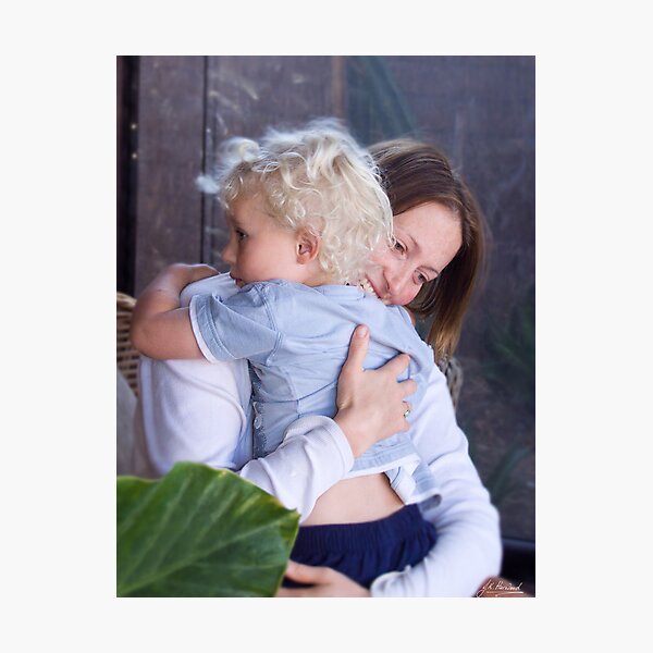A Mothers Love Photographic Print