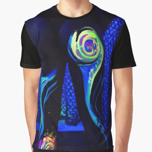 Amyna E Wolf Bodypainting Grafik T-Shirt