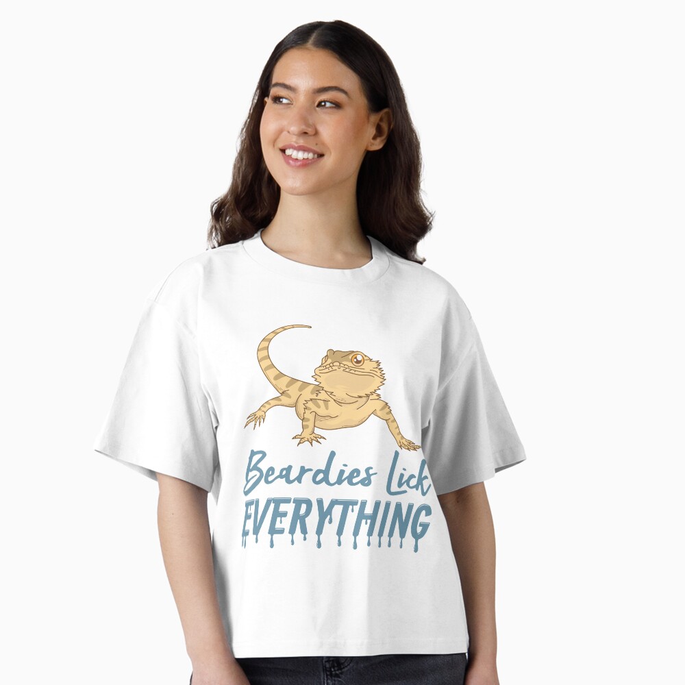 Artikel-Vorschau von Boxy T-Shirt, designt und verkauft von yeoys.