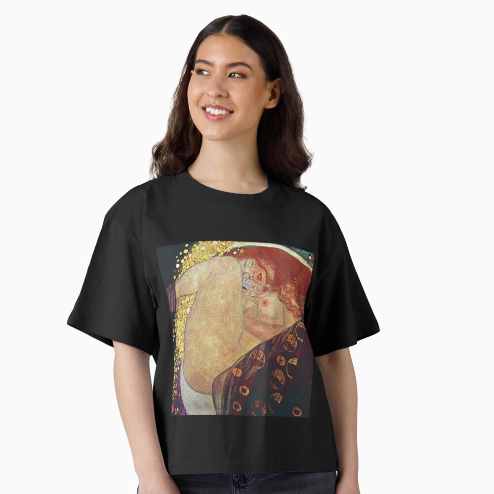 Aperçu de l'œuvre T-shirt boxy créée et vendue par timelessfancy.