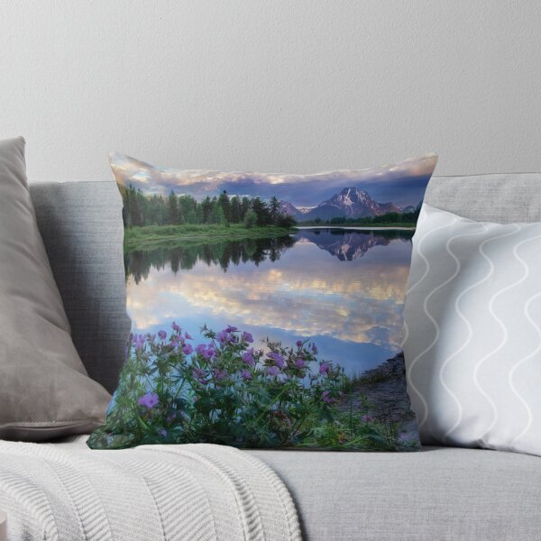 Artikel-Vorschau von Wildblumen entlang des Snake River, designt und verkauft von Kathy Weaver.