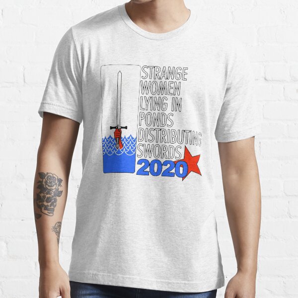 STRANGE WOMEN Essential T-Shirt