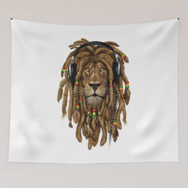 Aperçu de l'œuvre Marley Lion t-shirt & accessories créée et vendue par Arty Fun Shop.