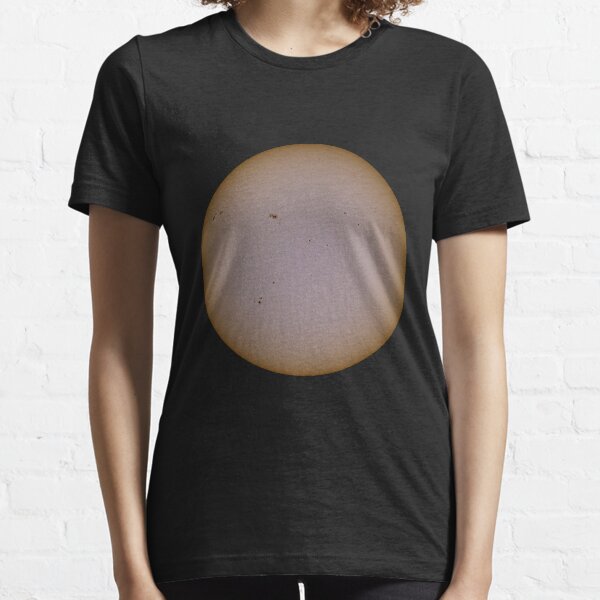 sun Essential T-Shirt