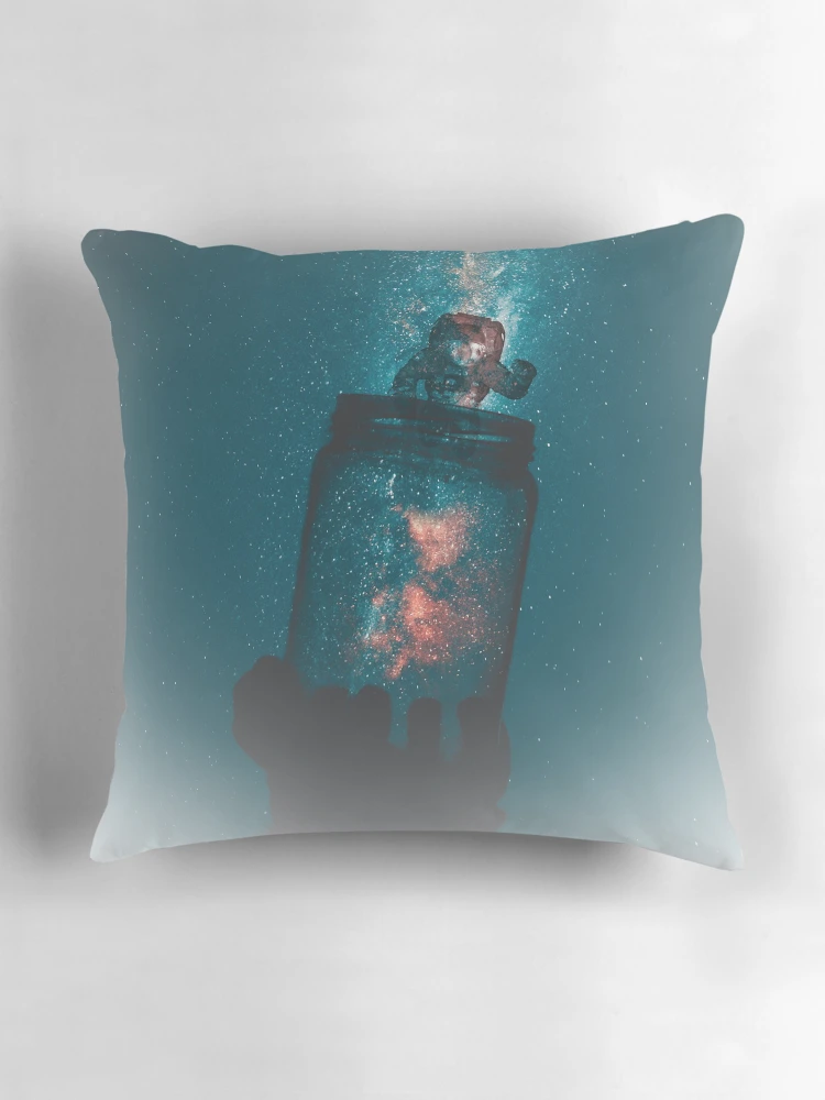 Aperçu 3 sur 4. Coussin avec l'œuvre créée et vendue par GiO2.