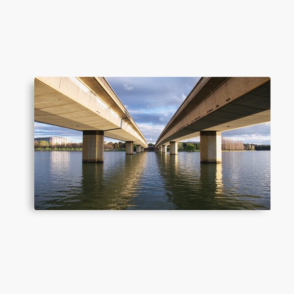 Way to Parliament House Canvas Print
