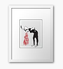 Lámina enmarcada Banksy graffiti Love Sick Mujer con risitas vomitando corazones Blanco y negro con textura grunge HD ALTA CALIDAD TIENDA ONLINE
