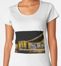 The Cross, Ulverston, Christmas Women's Premium T-Shirt
