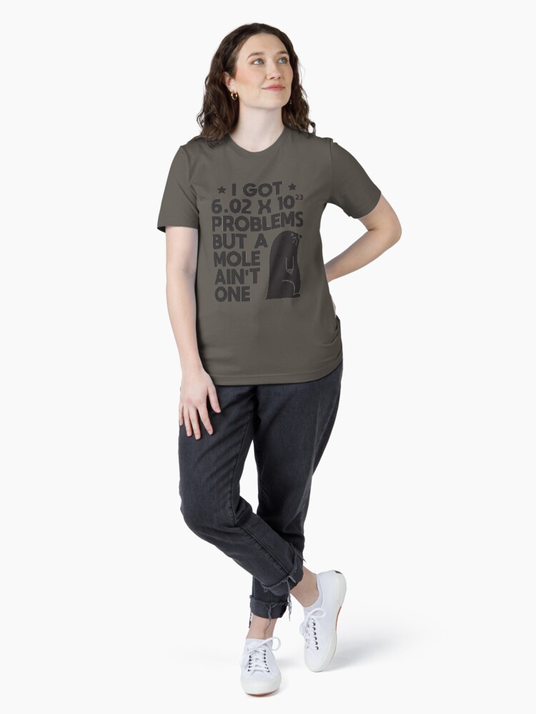 Thumbnail 4 von 7, Essential T-Shirt, Mole Day Problems Avogadro's Number - Chemistry Quotes Gift designt und verkauft von yeoys.