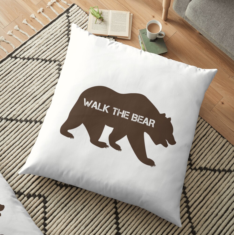 Walk the bear (Plimba ursu') Floor Pillow
