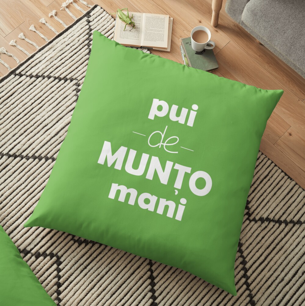 Pui de muntomani Floor Pillow