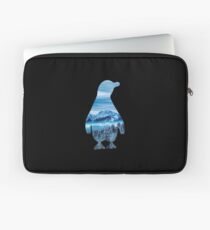 Penguin nature mountains Laptop Sleeve
