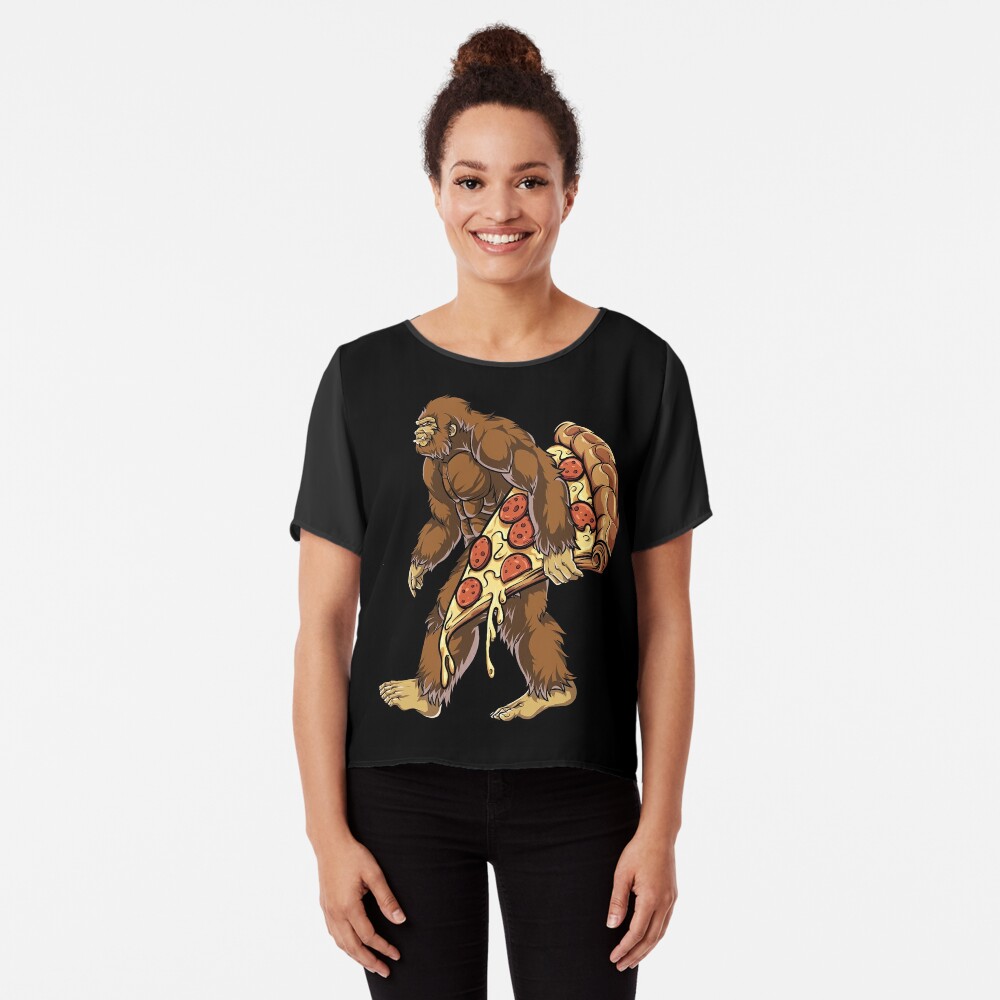 Sasquatch Pizza Sasquatch Carrying Pizza Bigfoot Pizza T-Shirt