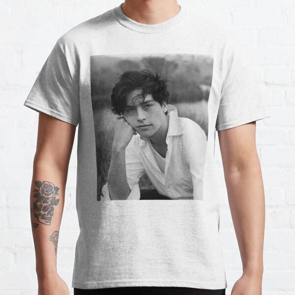 tee shirt cole sprouse