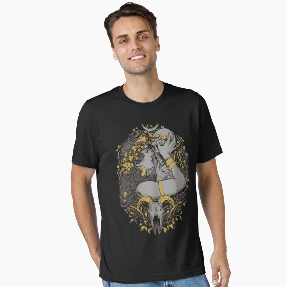 Artikel-Vorschau von Essential T-Shirt, designt und verkauft von medusadollmaker.