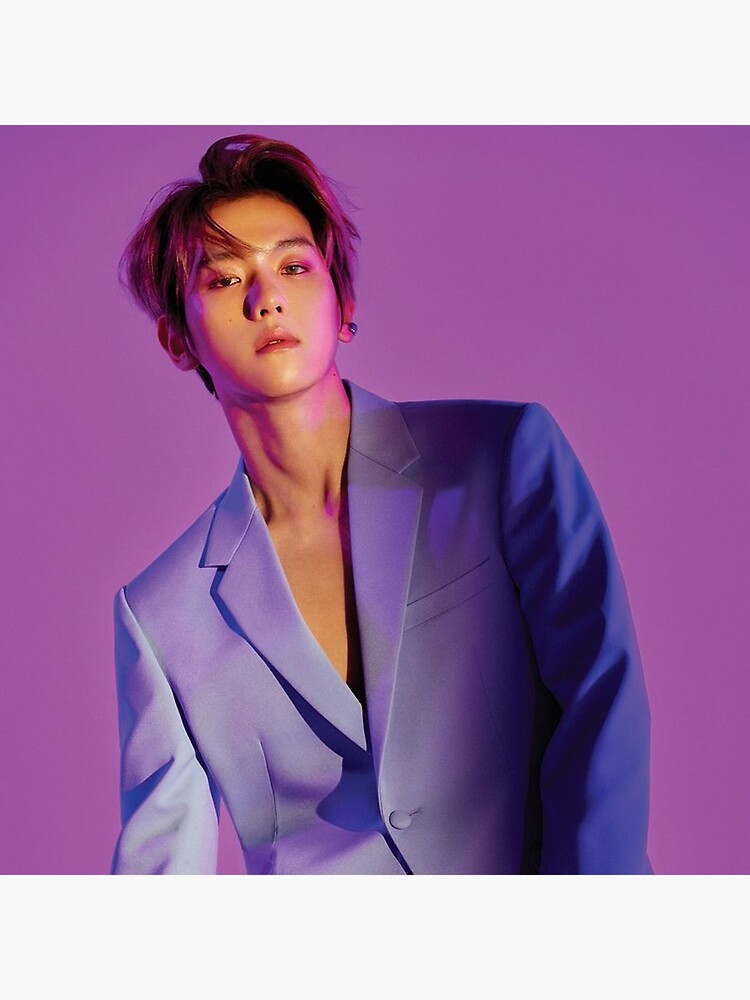 EXO Updates - BAEKHYUN wearing Louis Vuitton Multicolor