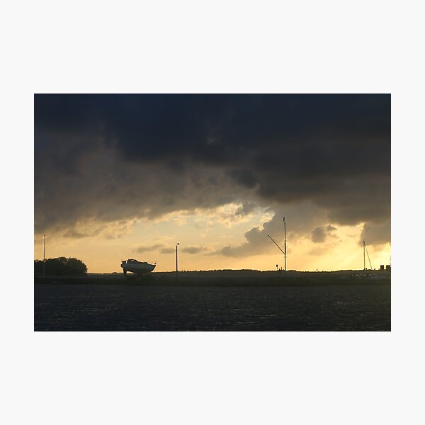 Thy wakes up Photographic Print