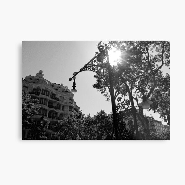 BW Modernismo Catalán Metallbild