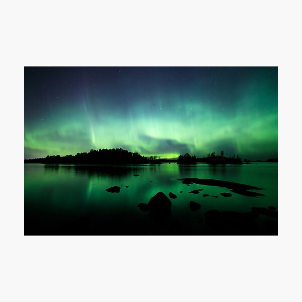 Beautiful northern lights over lake Photographic Print