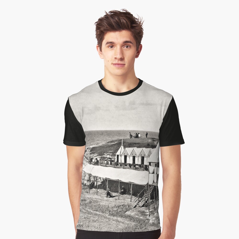 Aperçu de l'œuvre T-shirt graphique créée et vendue par Richet.