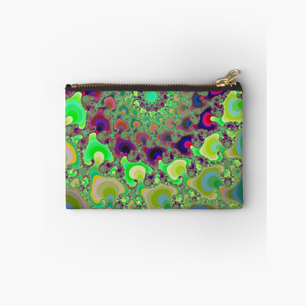 Aperçu de l'œuvre Hypno_Spiral - Coloré - Fractal - Cravate Die - Maths - Julia Set - Fractal - Psychédélique créée et vendue par Isaac Singer.