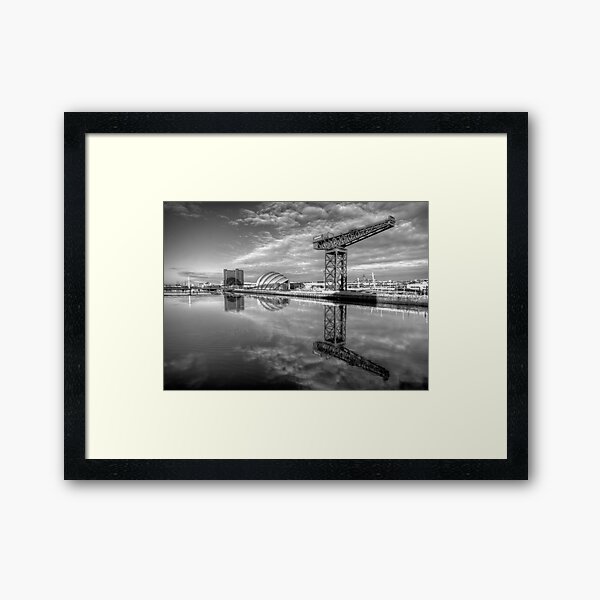 Vista previa del artículo con la obra «Clydeside Mono», diseñado y vendido por Daniel Davison.