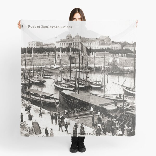 Port de Royan, années 1900 (2) Foulard