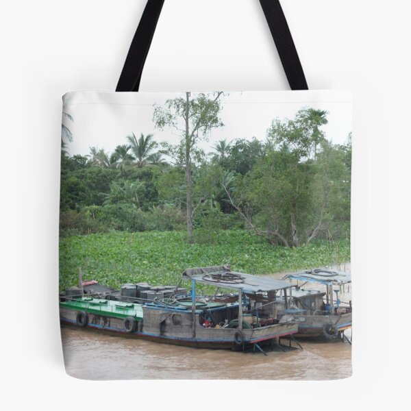Aperçu de l'œuvre Mekong Boats, Vietnam: Backpacking créée et vendue par shoelock.