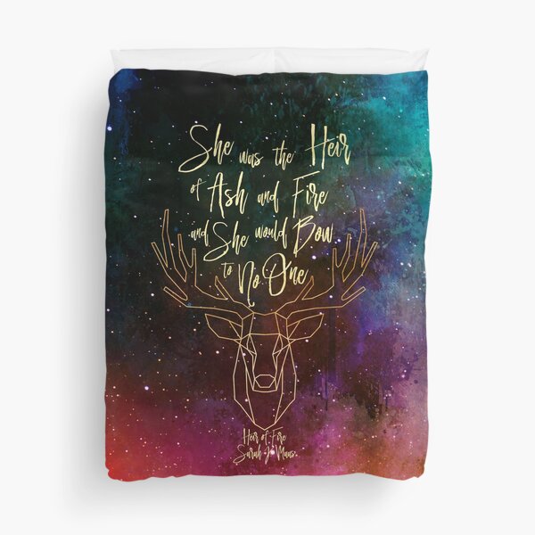 She was the heir of ash and fire and she would bow to no one. Heir of Fire Duvet Cover