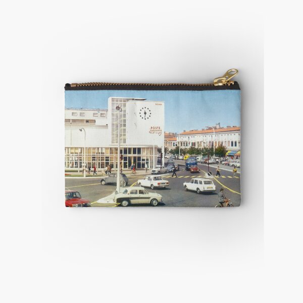 Aperçu de l'œuvre La poste de Royan dans les années 60 créée et vendue par Francois Richet.