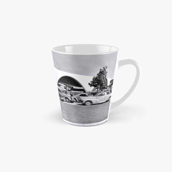 Le Marché Central de Royan vers 1956 Mug long