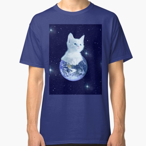 Space Baby Cat auf der Erde Classic T-Shirt