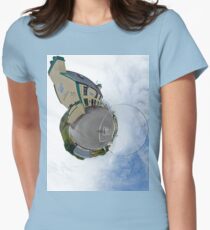 Biddy's House - the Crossroads Pub, Glencolmcille(Sky Out) Women's Fitted T-Shirt