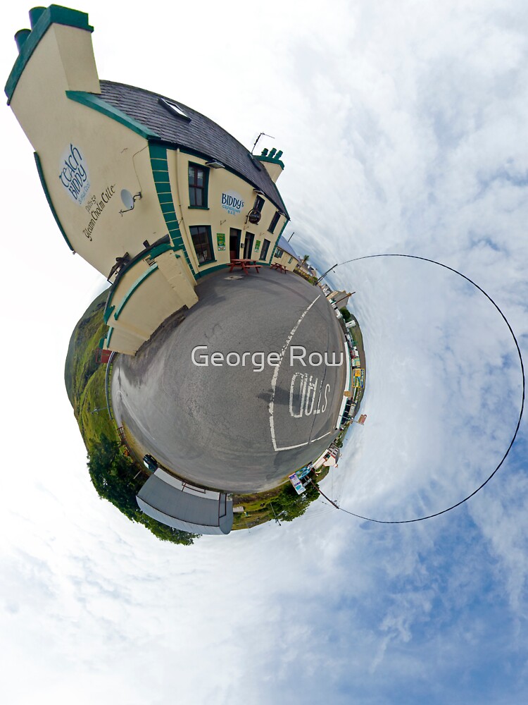 Biddy's House - the Crossroads Pub, Glencolmcille(Sky Out) by VeryIreland