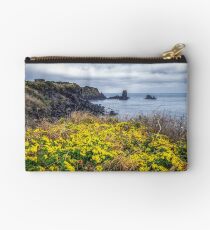 Field of Chrysanthemum Seopjikoji Studio Pouch