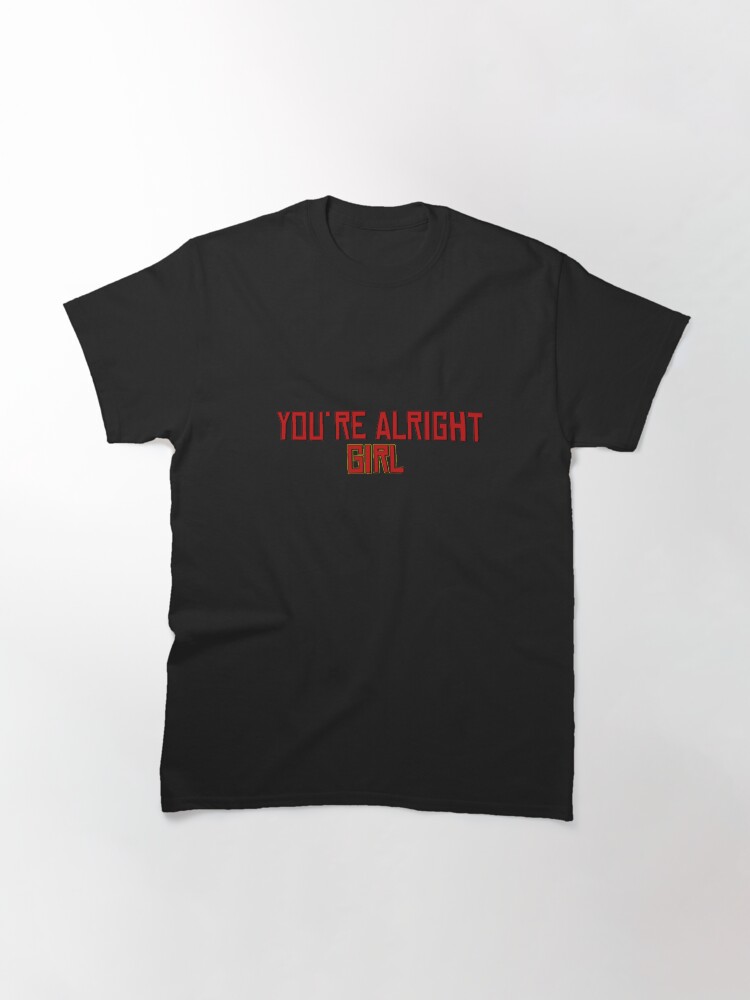 Imagen 3 de 7, Camiseta clásica con la obra Estas bien chica, diseñada y vendida por JMACSKETCH.