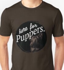 Hier für die Puppers-Letterkenny Slim Fit T-Shirt