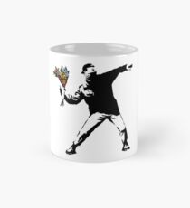 Banksy - Rage, Blumenwerfer Tasse