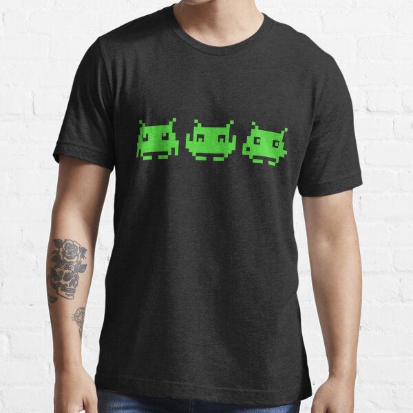 Space Invaders Green Triplets Essential T-Shirt