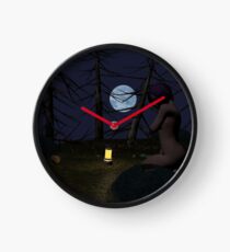 Kalt durch den Mond Uhr